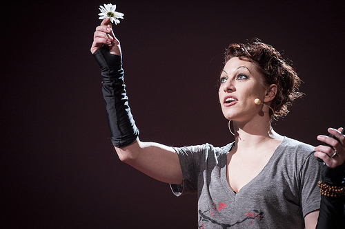 Amanda Palmer on the Art of Asking and the Shared Dignity of Giving and  Receiving – The Marginalian